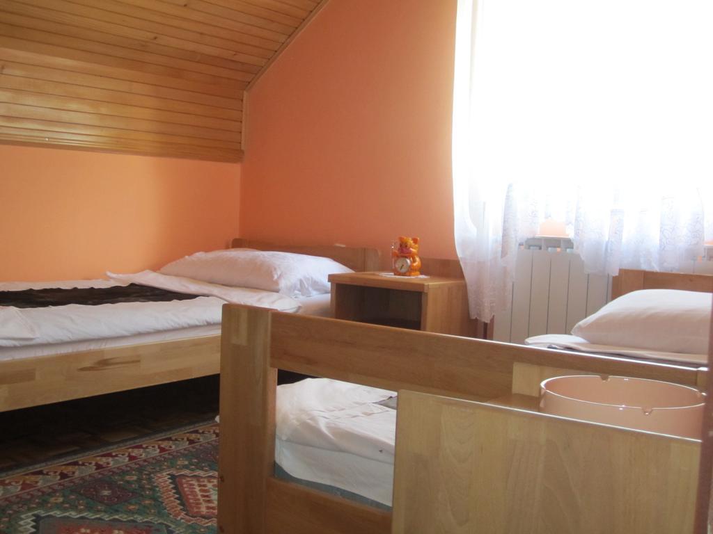 Guest House Sveti Marko Gacka Otocsán Kültér fotó